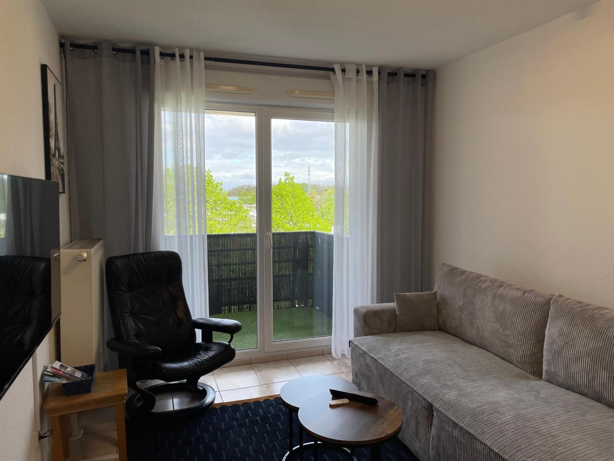 Appartement Calme Avec Balcon, A 4Km Du Centre, Parking, Wi-Fi, Netflix Gratuit Strasbourg Bagian luar foto
